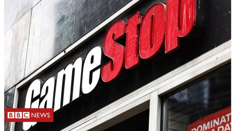 Anger as trading in GameStop shares is restricted – BBC News